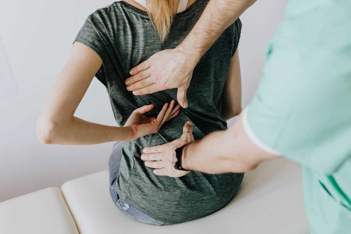 chiropractic adjustment for back pain