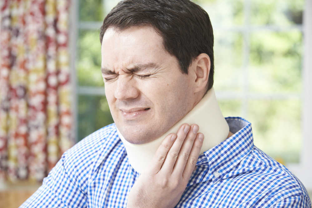 whiplash neck pain