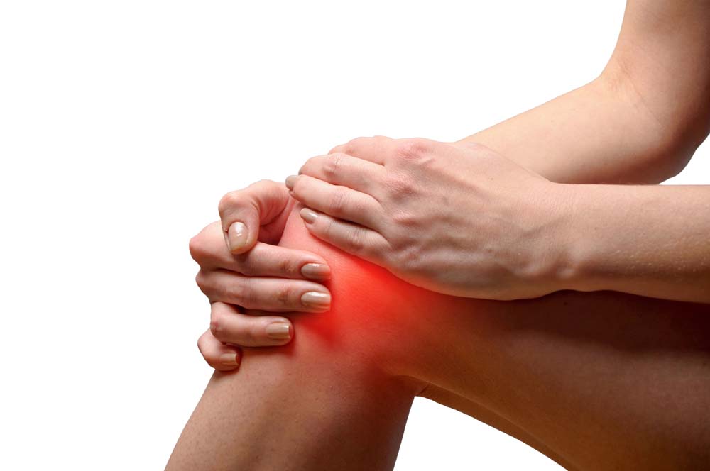 The Benefits of Working with a Chiropractor to End Knee Pain